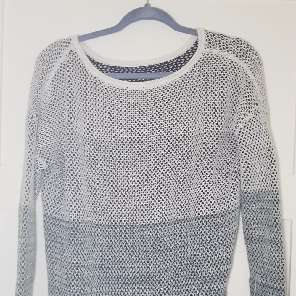 Women’s - Vince - Shades of Blue - Reversible Sweater